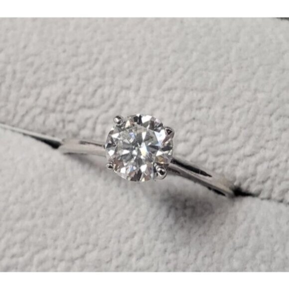 Engagement Ring 10 KT White Gold &Round Moissanite - Picture 3 of 5